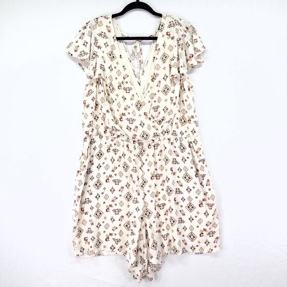 Torrid Womens Gauze Surplice Romper Size 1X Flutter Sleeve Fall Foliage Print - Picture 2 of 16